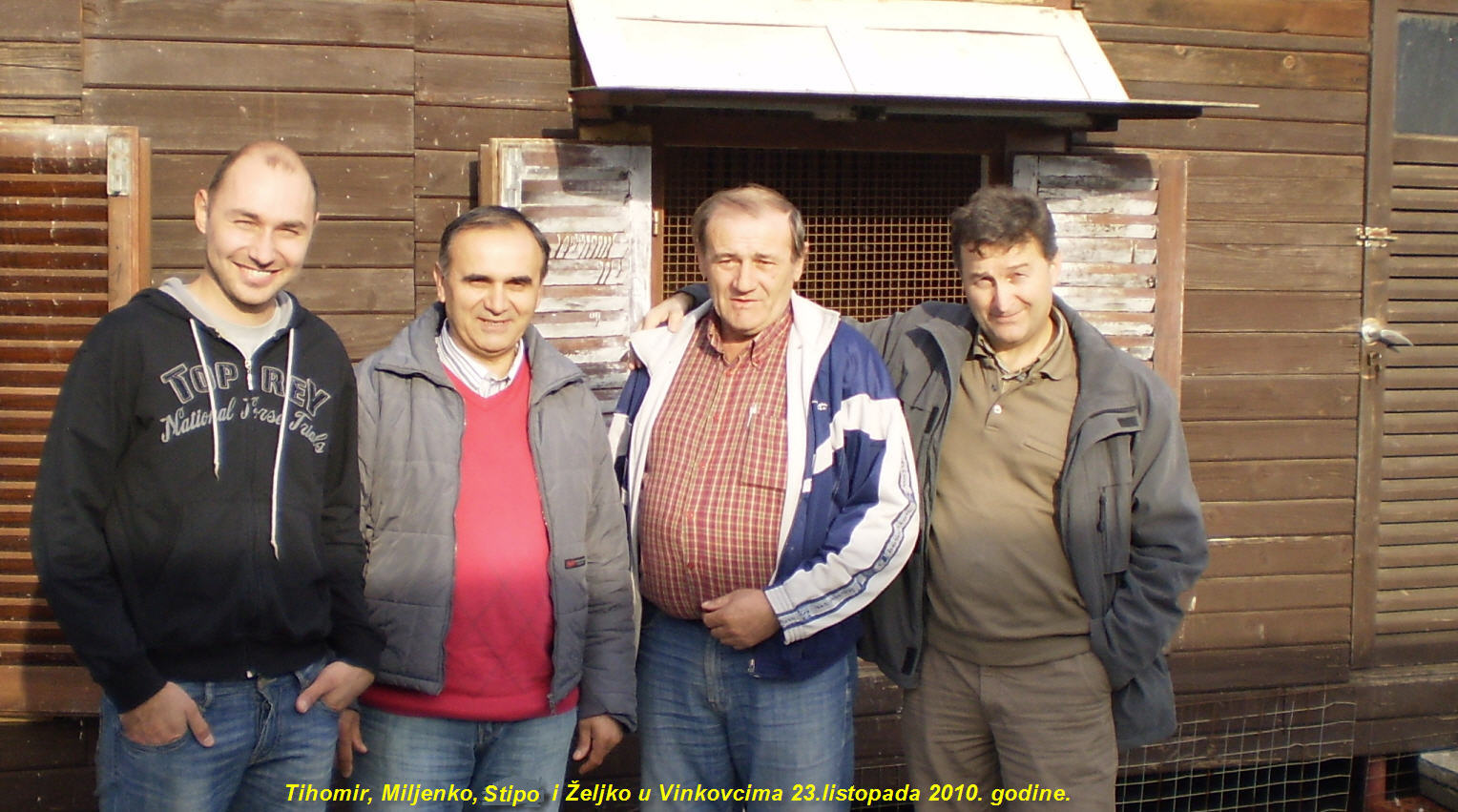 Golubovi od Lucica - Vinkovci, 10-2010.g.,; Ostrihon T., Blazevic M., Lucic S. i Fajdetic Z.
